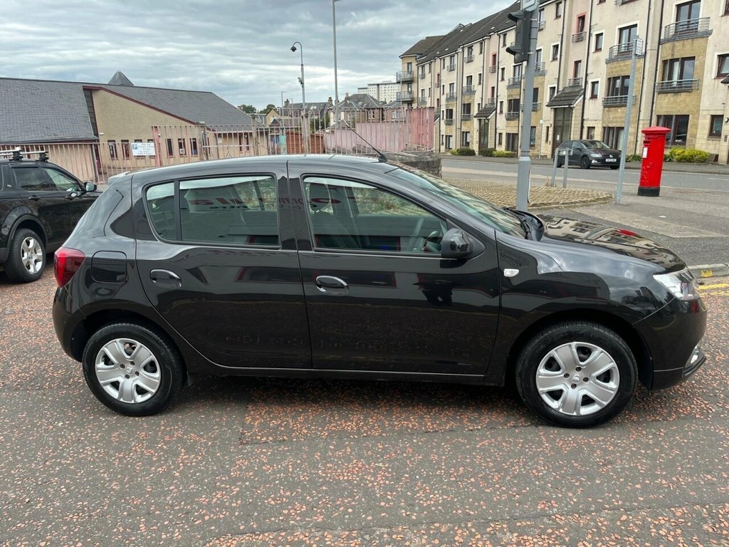Dacia Sandero 1L Comfort Black #5