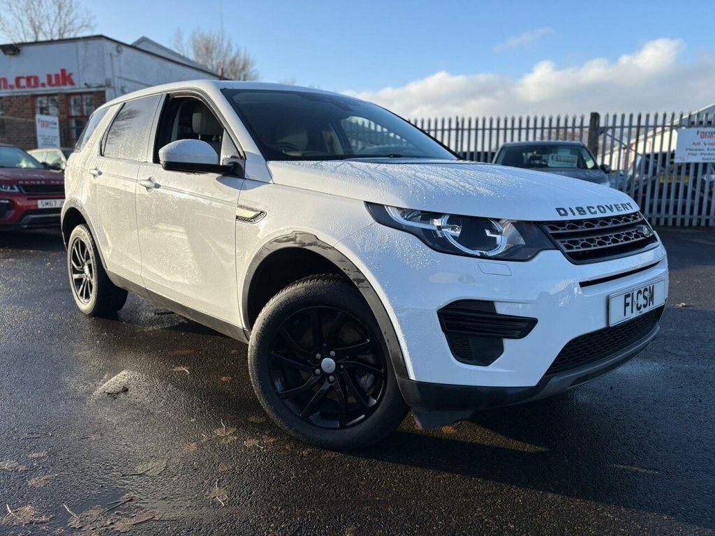 Land Rover Discovery Sport 2L Se PJ17NYF White #4