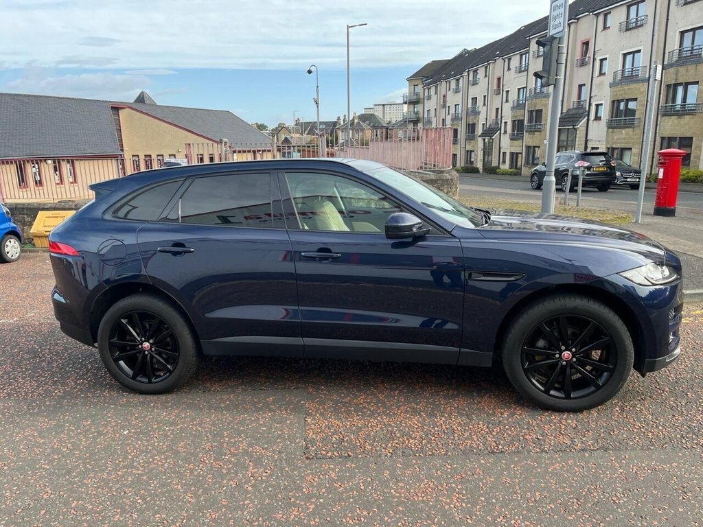 Jaguar F-Pace 2L Portfolio ML67JZN Blue #4