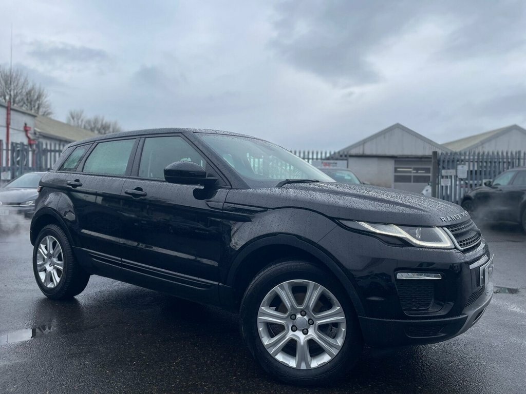 Land Rover Range Rover Evoque 2L Se Tech VN18UVJ Black #2