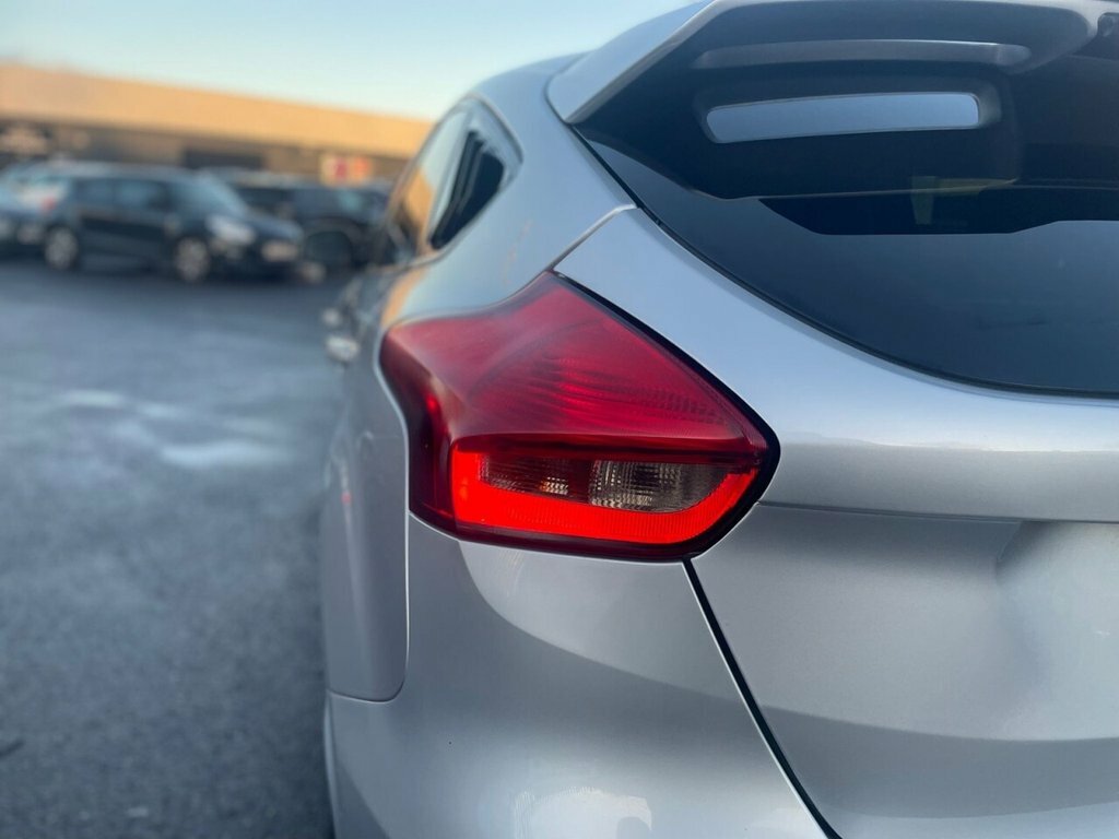 Ford Focus 2L St-2 SO65FYR Silver #5