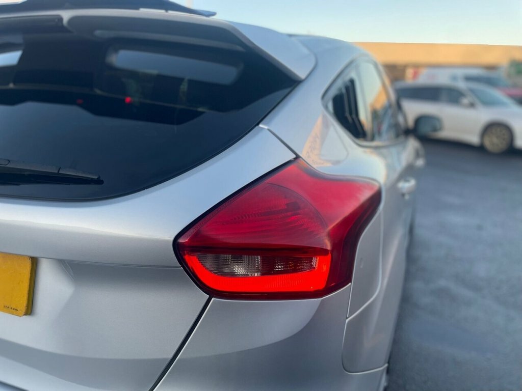 Ford Focus 2L St-2 SO65FYR Silver #6