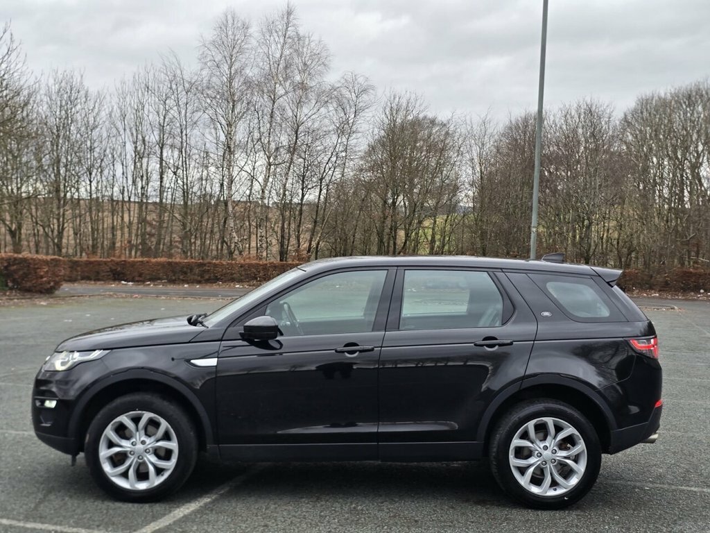 Land Rover Discovery Sport 2L Hse NX67KLP Black #5