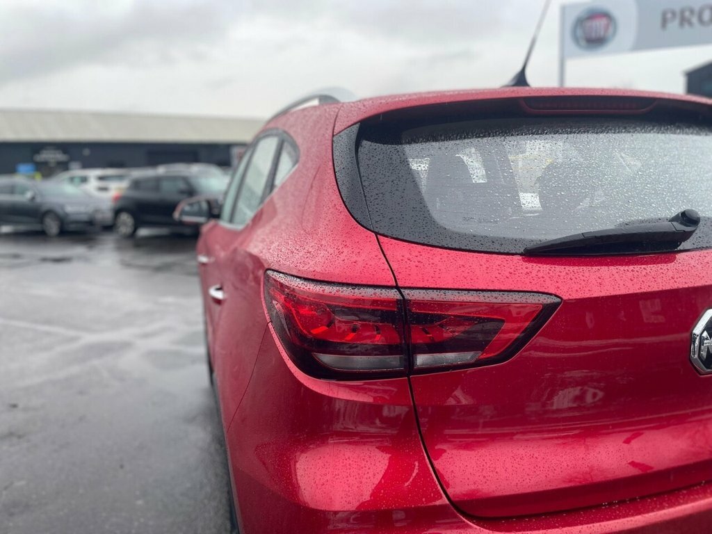 MG ZS 1L Exclusive PO70XAR Red #5