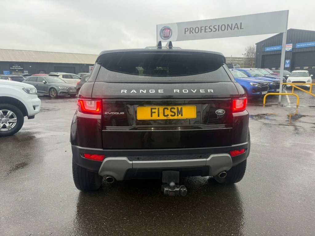 Land Rover Range Rover Evoque 2L Se Tech YL68LCW Black #4