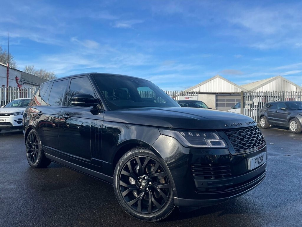 Land Rover Range Rover 4.4L Autobiography 5dr SP18ZWM Black #2