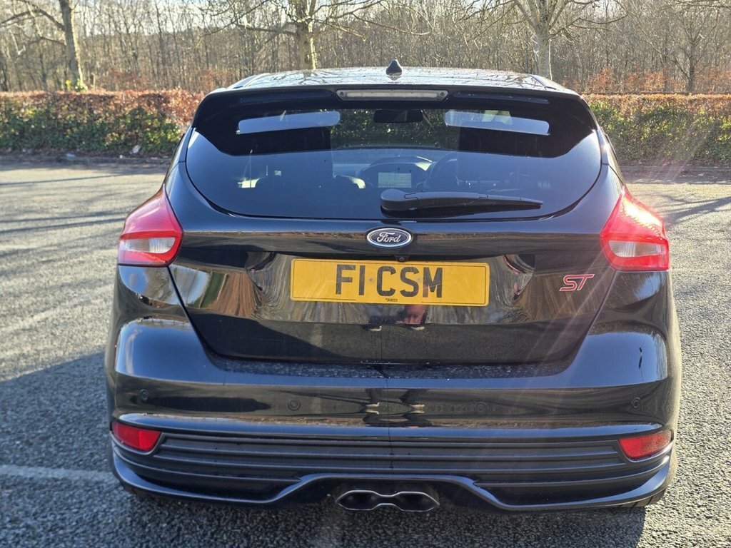 Ford Focus 2L St-3 Black #4