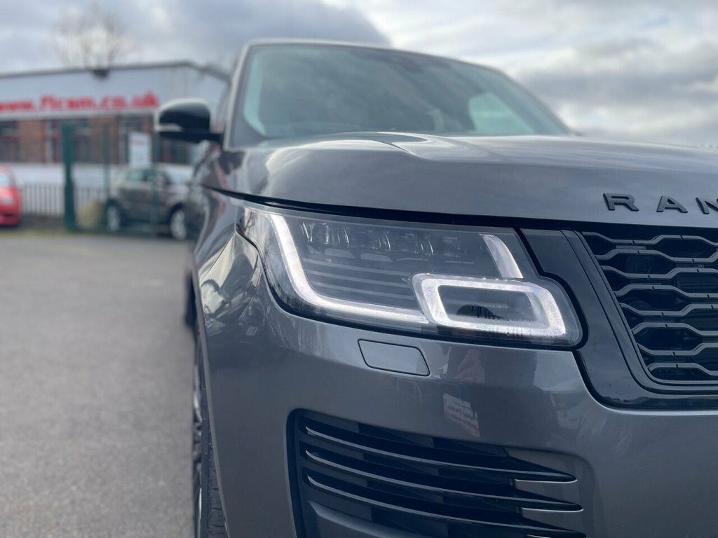 Land Rover Range Rover 3L Autobiography 5dr KP68LYK Grey #3