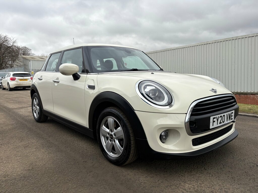 Mini Hatch 1.5 One Classic Hatchback Euro 6 White