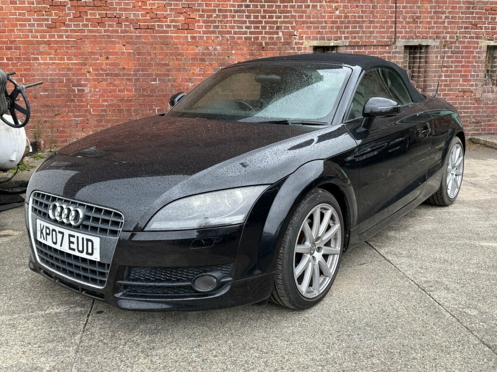 Audi TT 2L Null Black