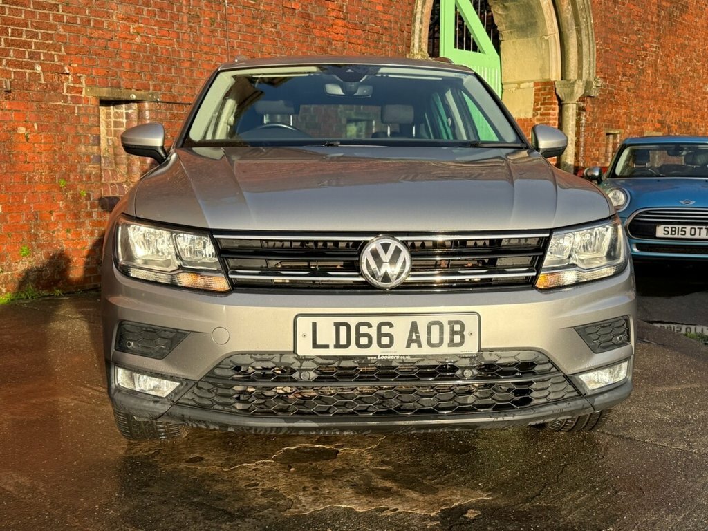 Volkswagen Tiguan 2L Se Navigation LD66AOB Silver #2