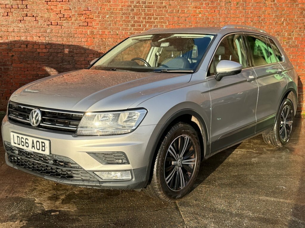 Volkswagen Tiguan 2L Se Navigation Silver