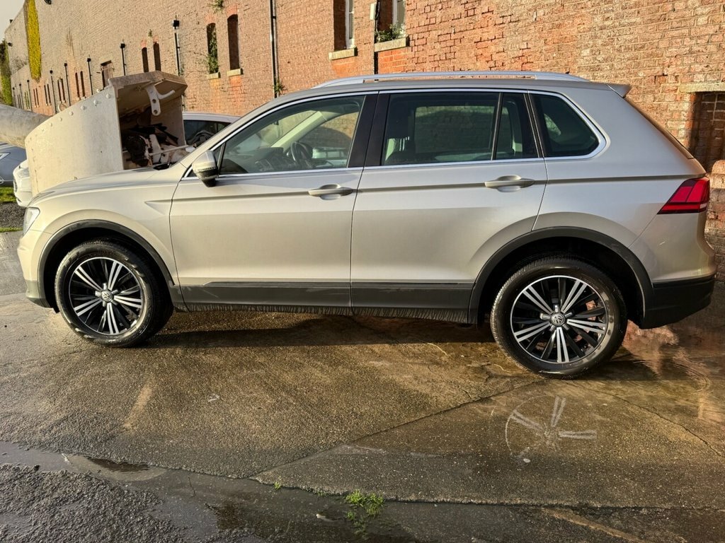 Volkswagen Tiguan 2L Se Navigation LD66AOB Silver #3