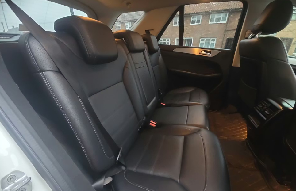 Mercedes-Benz GLE Class Gle 250D 4Matic Amg Line 9G-tronic White #4
