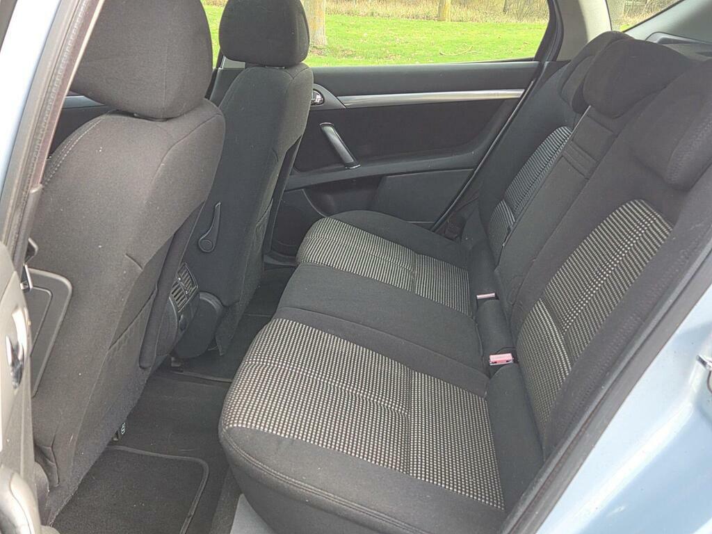 Peugeot 407 SW 2.0 Hdi Se Estate - New Mot Silver #11