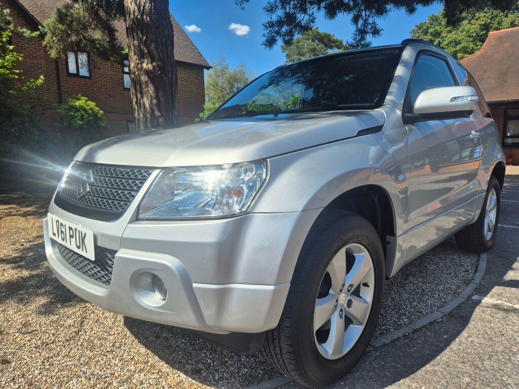 Suzuki Grand Vitara Sz4 3-Door Silver