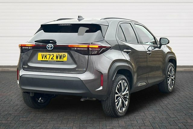 Toyota Yaris Cross Vvt-h Excel Suv VK72WWP Grey #3