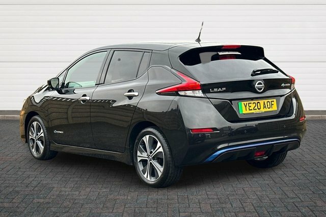 Nissan Leaf N-connecta Hatchback YE20AOF Black #5