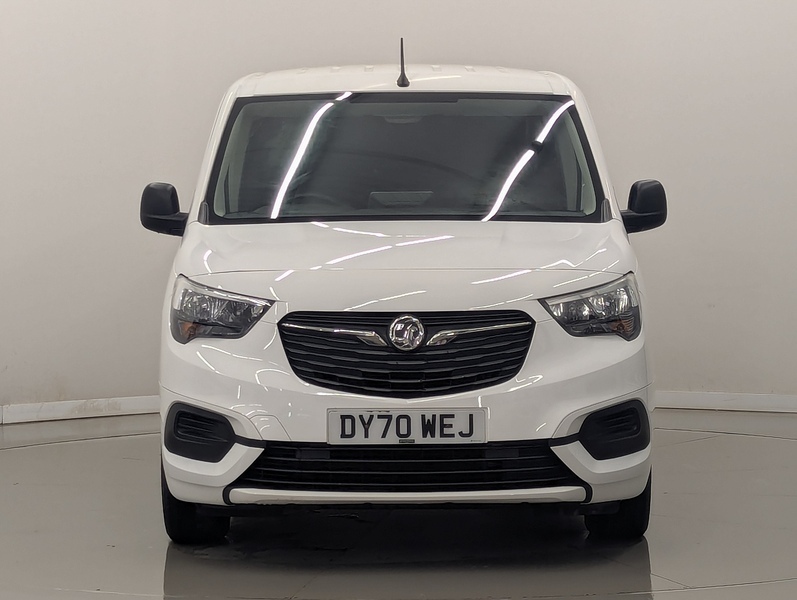 Vauxhall Combo Turbo D 2300 Sportive DY70WEJ White #5