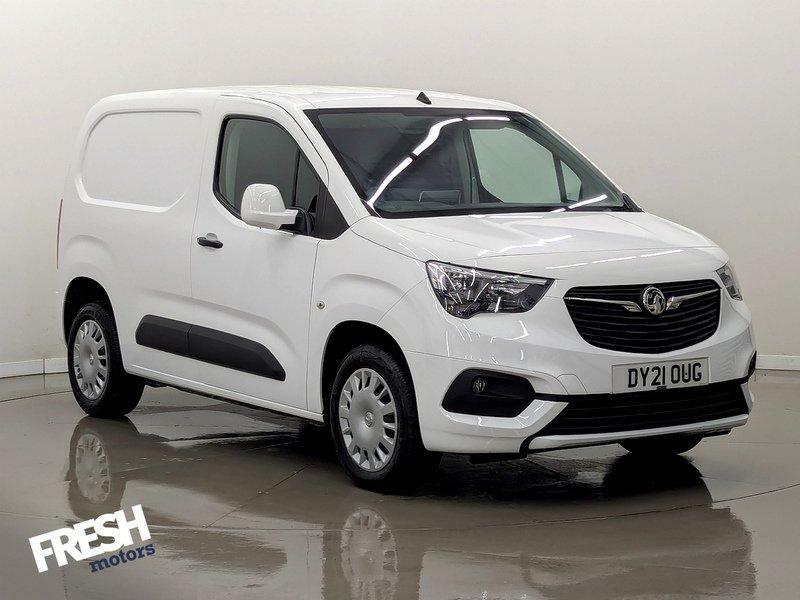 Vauxhall Combo Turbo D 2300 Sportive White