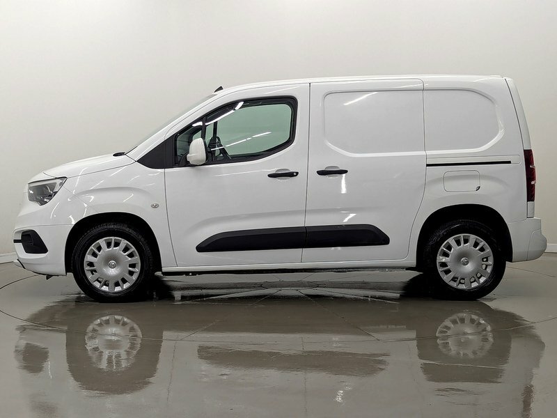 Vauxhall Combo Turbo D 2300 Sportive DY21OUG White #6