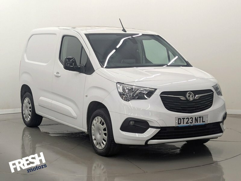 Vauxhall Combo Turbo D 2300 Pro White