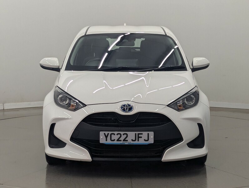 Toyota Yaris Vvt-h Icon YC22JFJ White #5