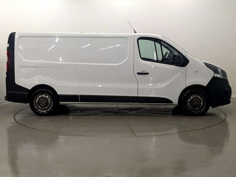 Vauxhall Vivaro Cdti 2900 DS68CUO White #2