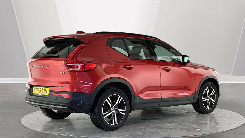Volvo XC40 Plus, B4 Mild Hybrid, Dark CP73LDA Red #2