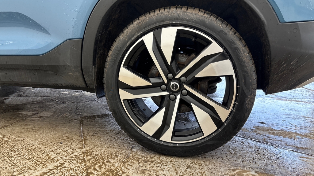 Volvo XC40 Ultra, B3 Mild Hybrid, Bright RA74CZN Blue #4