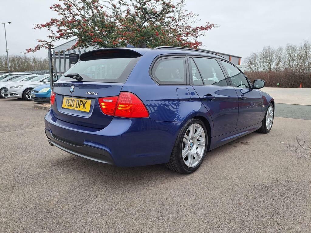 BMW 3 Series 2.0 318D M Sport Touring Steptronic Euro 5 YE10DPK Blue #4