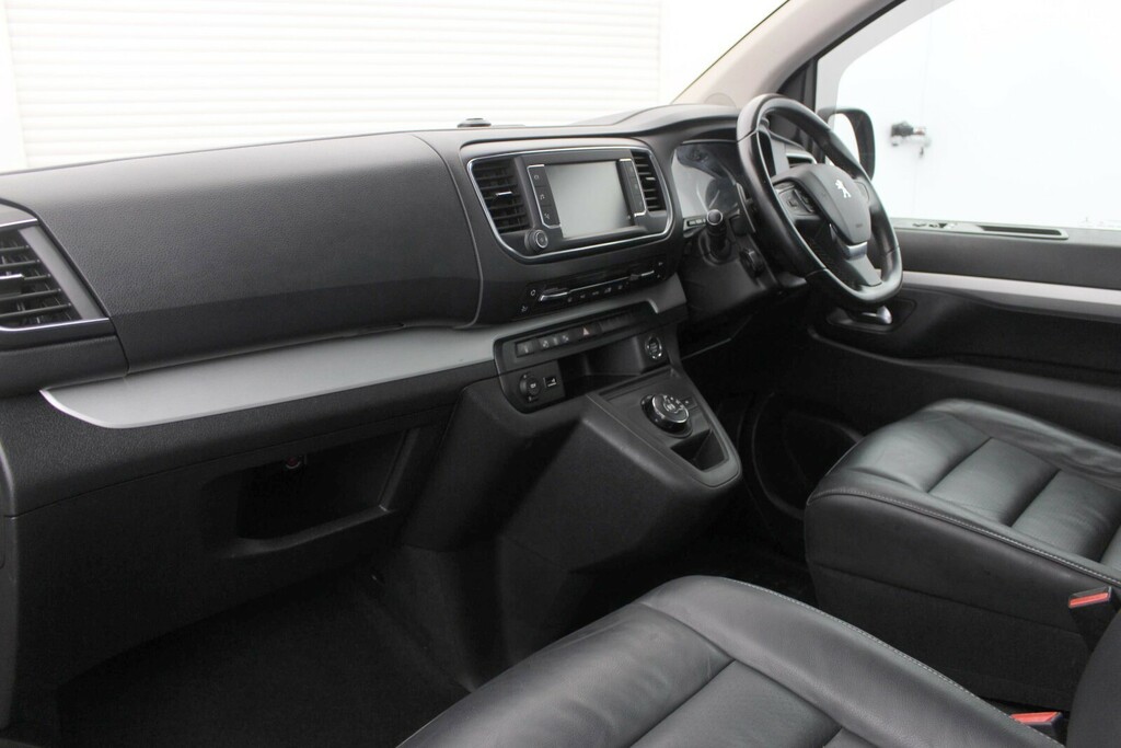 Peugeot Traveller 2.0 Bluehdi 180 Allure Long 8 Seater Red #5