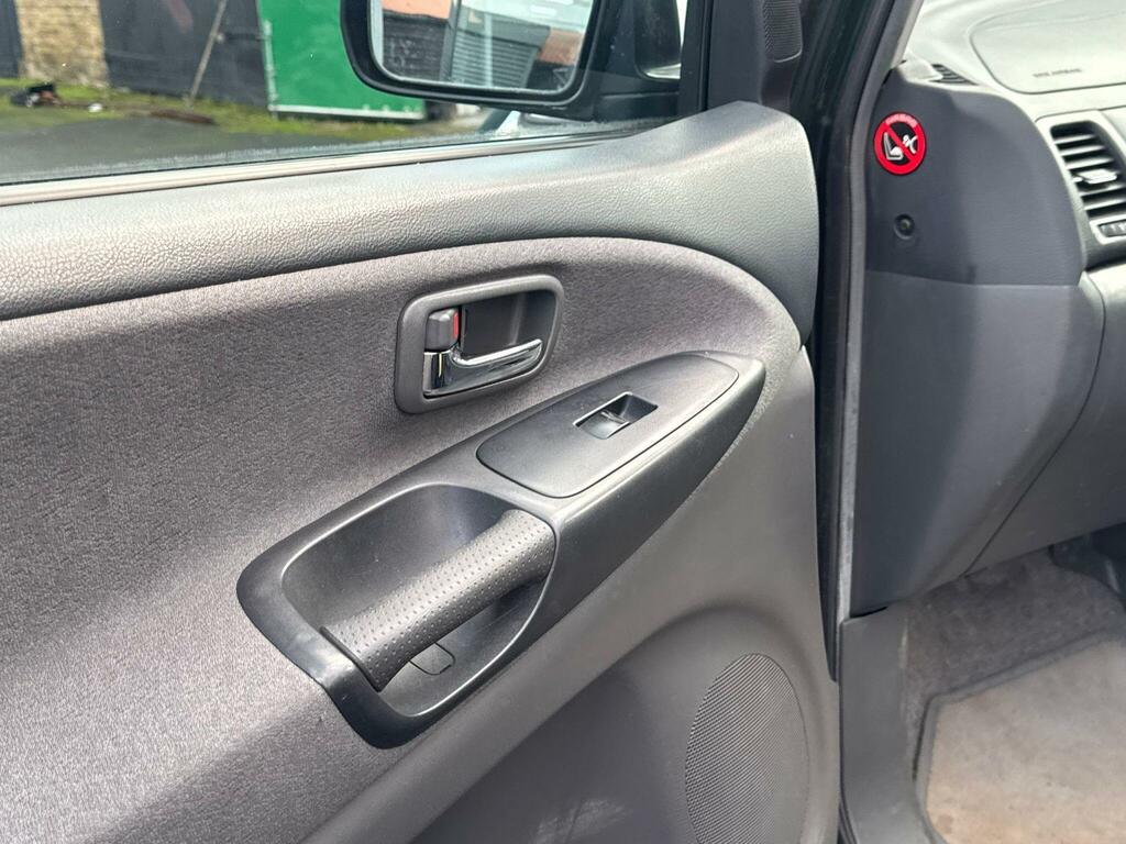 Toyota Previa 2.0 D-4d T2 Blue #20