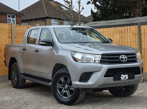 Toyota HILUX 2017 17 2.4 Silver