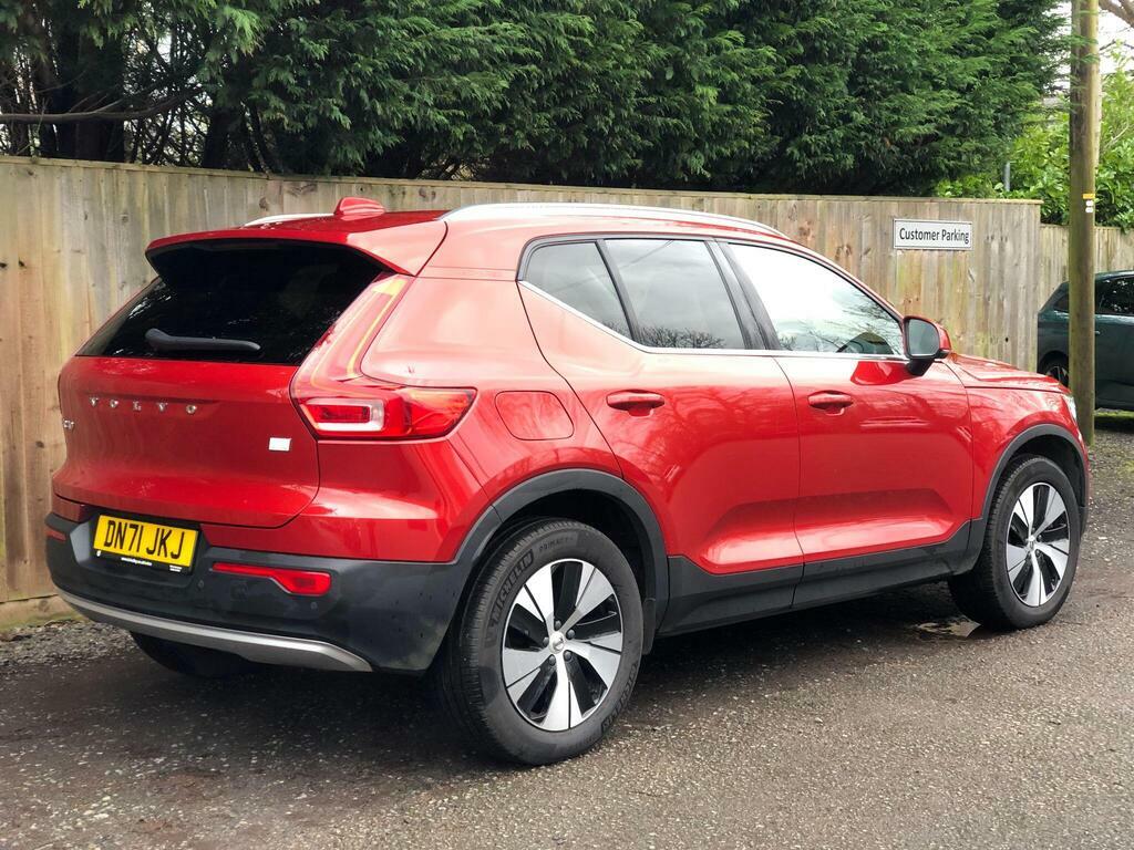 Volvo XC40 1.5H T4 Recharge 10.7Kwh Inscription Suv DN71JKJ Red #3