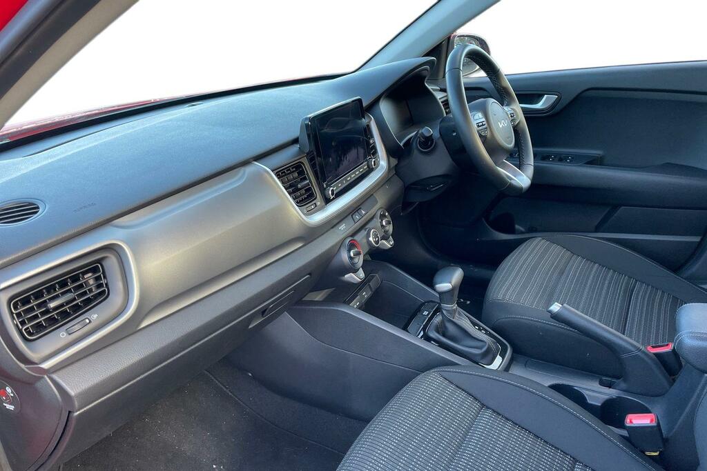 Kia Stonic 1.0T Gdi 98 2 Dct DU25XSW Red #2
