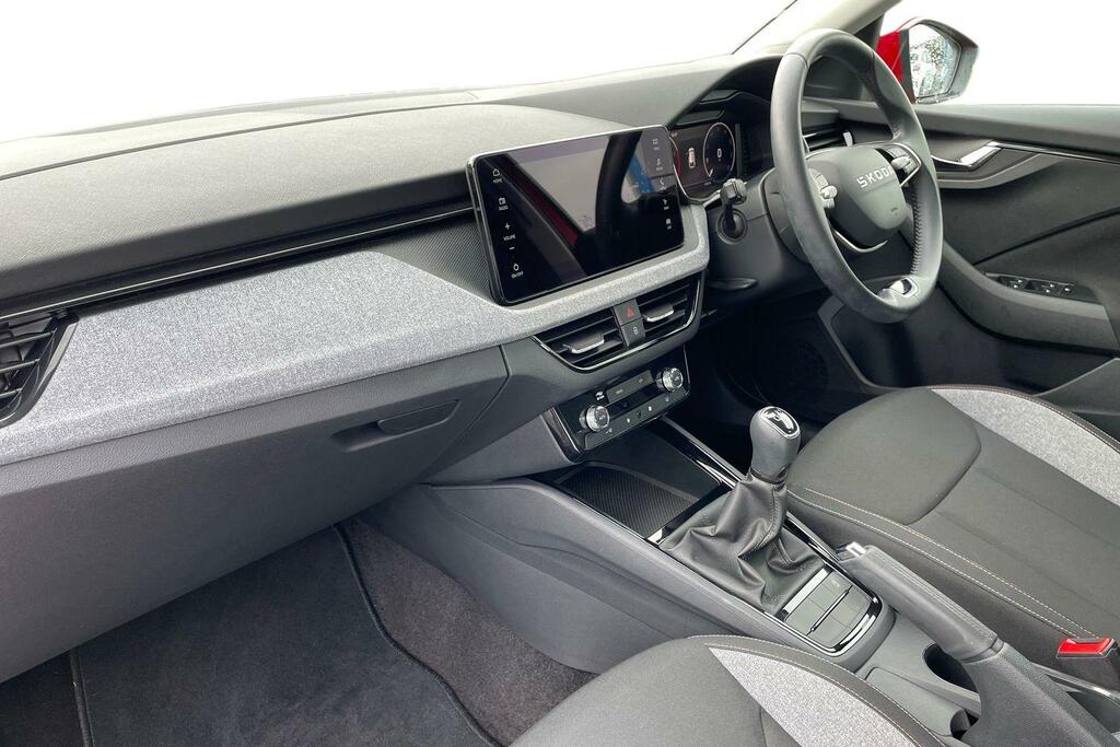 Skoda Scala 1.0 Tsi 95 Se Edition KM25ZYN Red #2