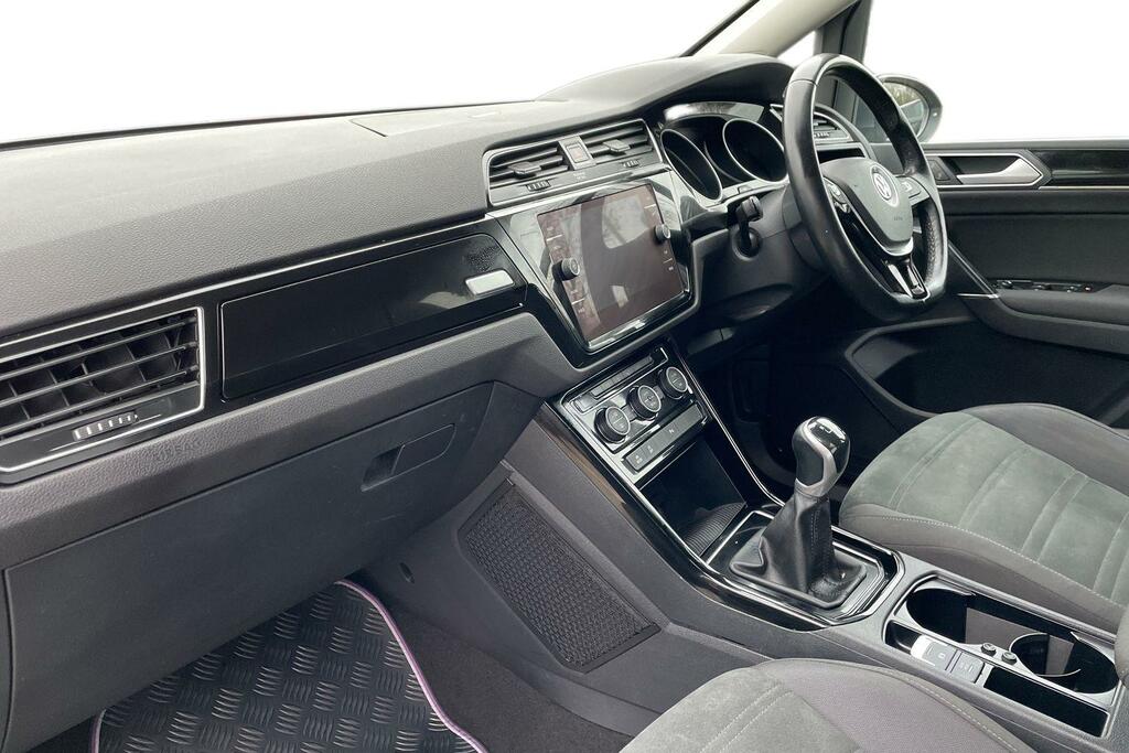 Volkswagen Touran 1.5 Tsi Evo R-line MT20HDV Grey #2