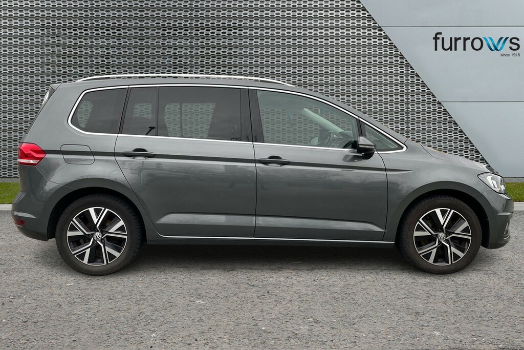 Volkswagen Touran 1.5 Tsi Evo R-line MT20HDV Grey #4