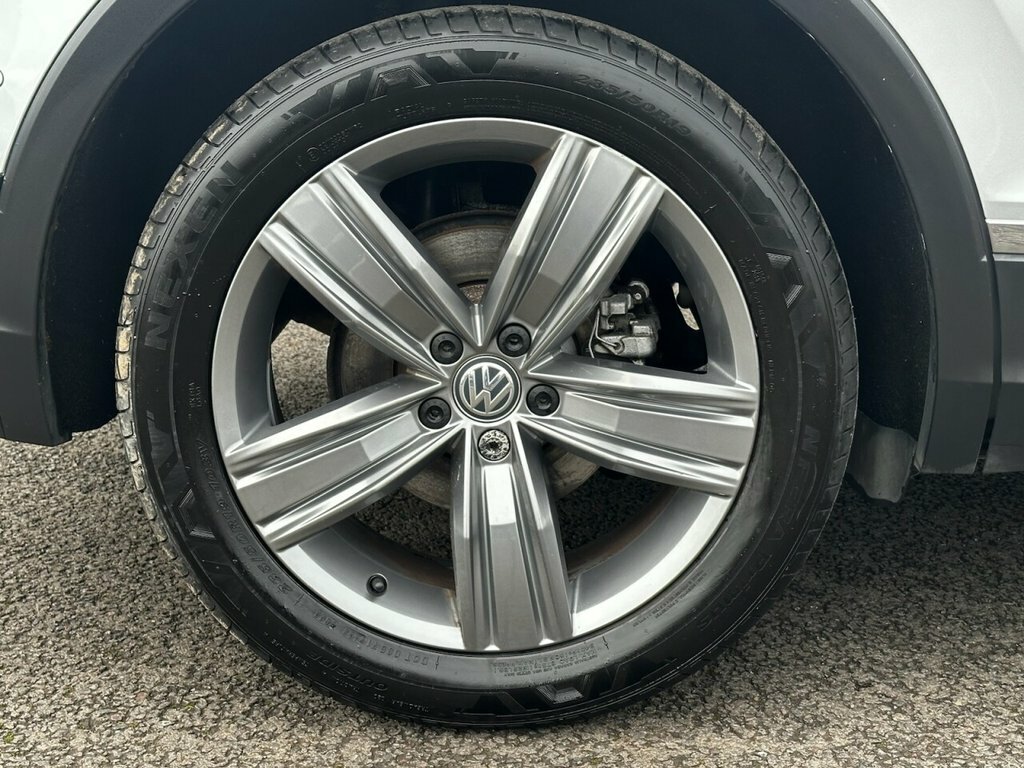 Volkswagen Tiguan 1.5L Match PRZ7801 Silver #3