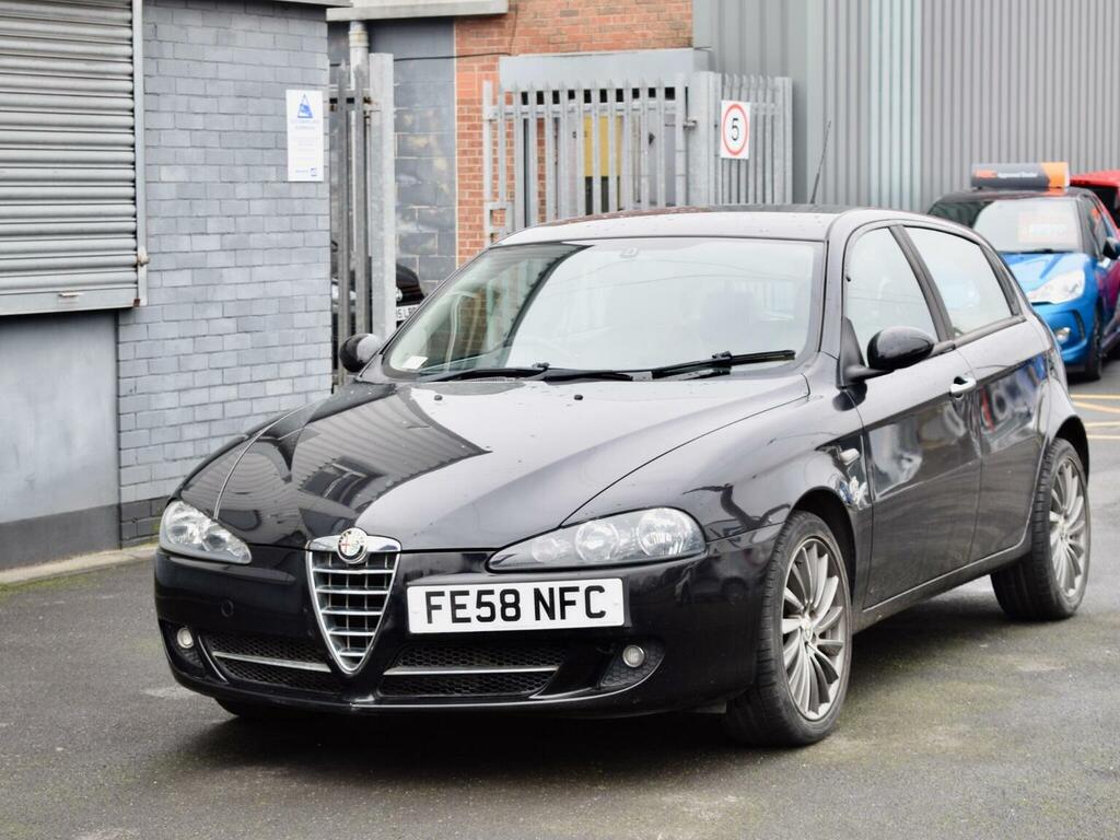 Alfa Romeo 147 1.9 Jtdm 8V Collezione White #3