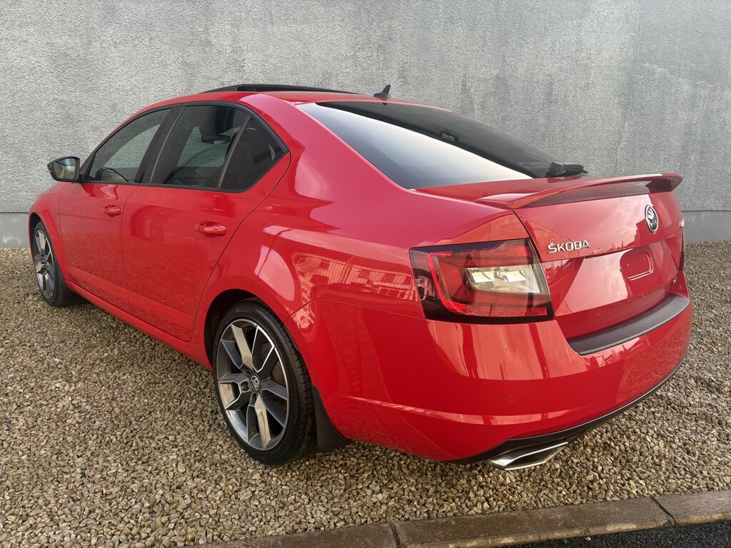 Skoda Octavia Hatchback 2.0 Tdi Vrs Black Edition 201919 ND19EYV Red #5