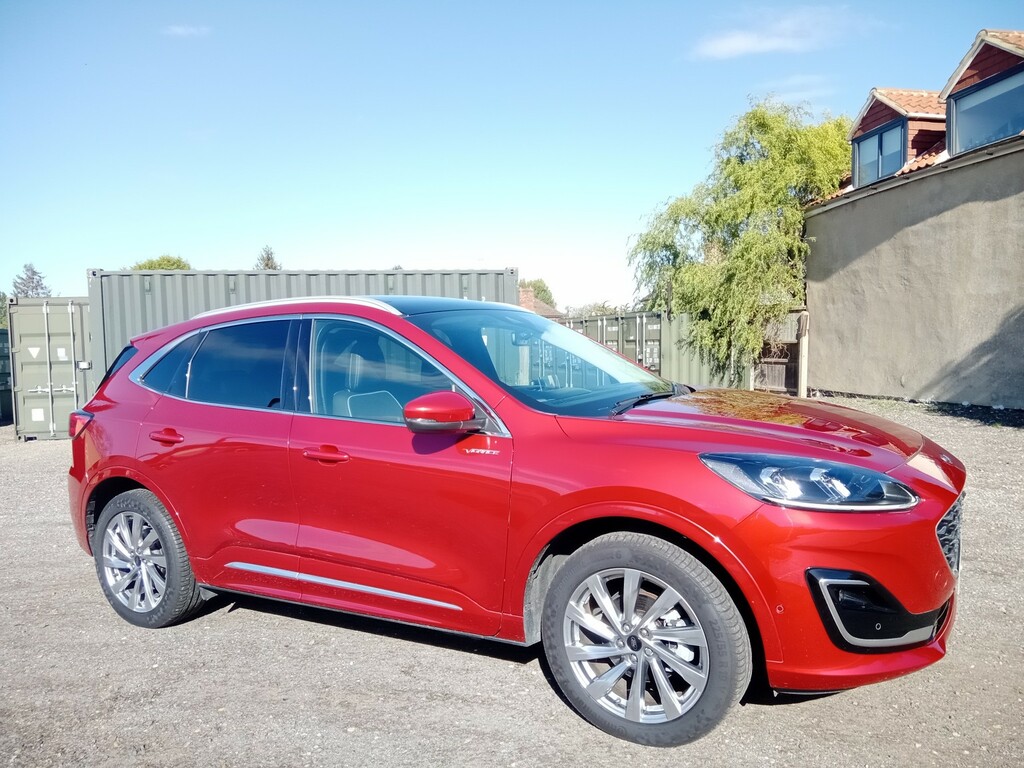 Ford Kuga 2.5 Kuga Vignale 2.5L Duratec Phev 225Ps Fw ET23DKD Red #2