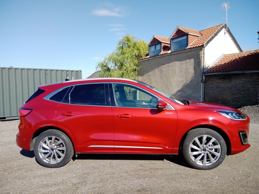 Ford Kuga 2.5 Kuga Vignale 2.5L Duratec Phev 225Ps Fw ET23DKD Red #3