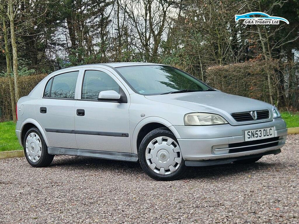 Vauxhall Astra 1.6I Club Ac 200453 Silver