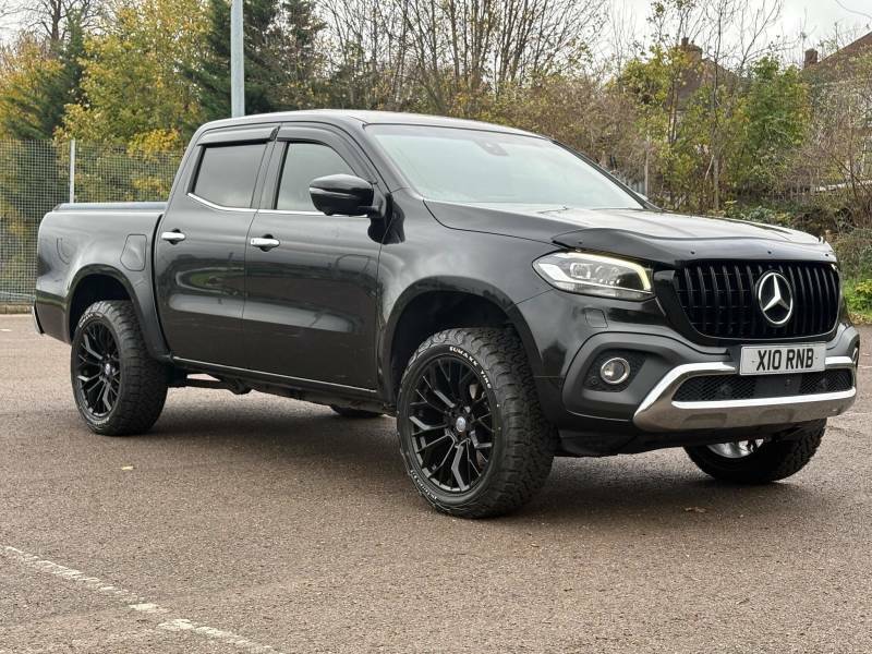Mercedes-Benz X Class 250D 4Matic Power Double Cab Pickup - 2017 6 Black