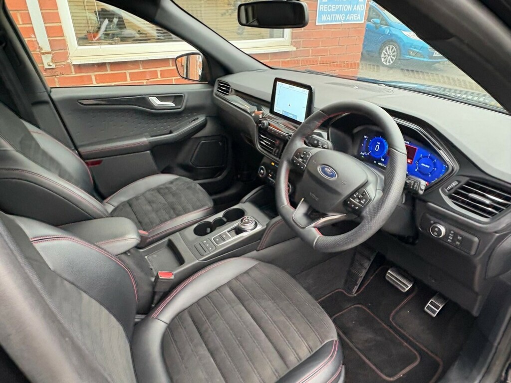 Ford Kuga Suv 1.5 Ecoblue St-line 2020 SE70CZB Black #6
