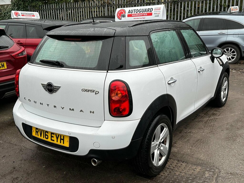Mini Countryman 1.6 Cooper D Euro 5 Ss RV16EYH White #4