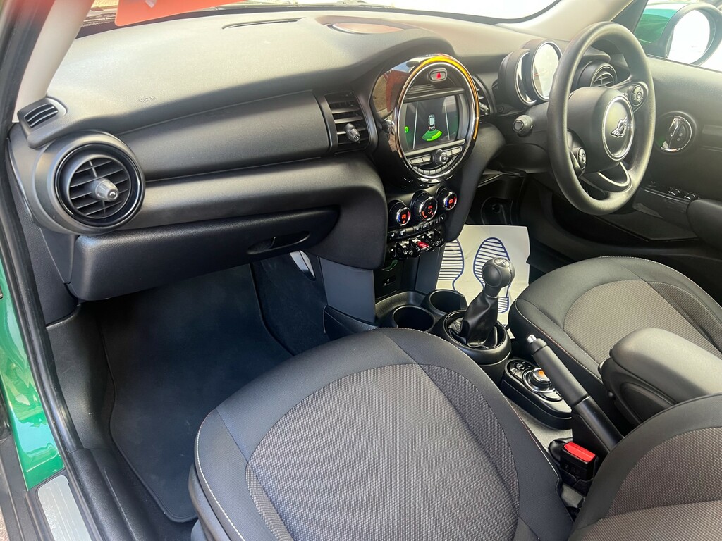 Mini Hatch Classic #3