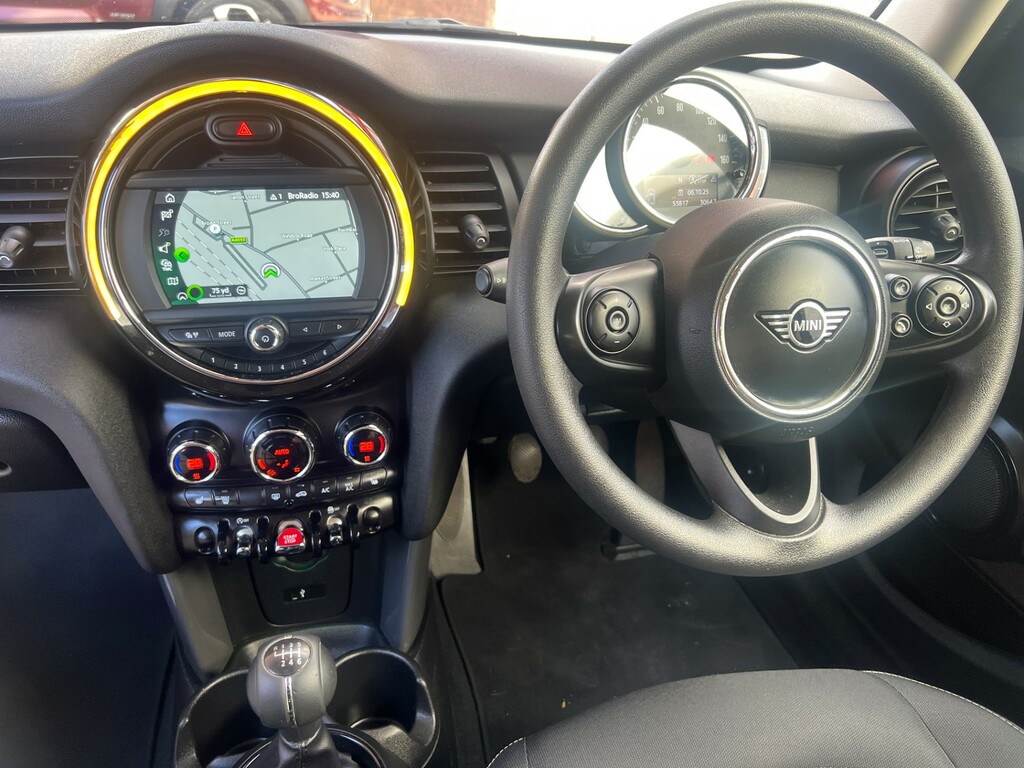 Mini Hatch Classic #6